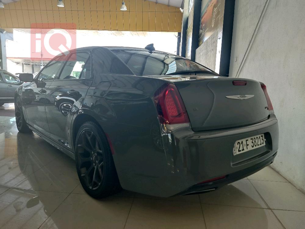 Chrysler 300